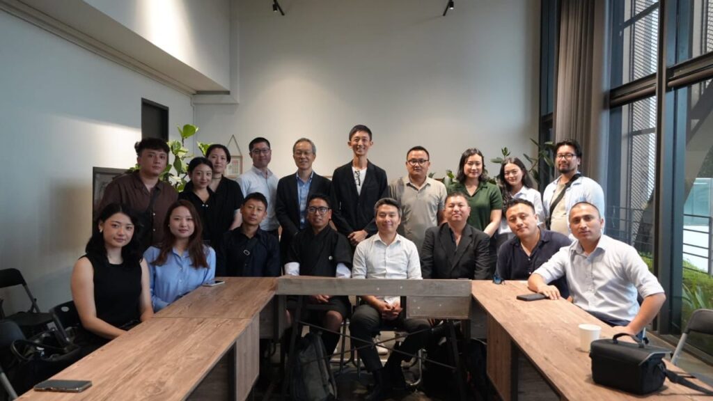Group Photo of Mr. Akira Yasuda with Bhutan Agri-Entrepreneurs Delegates after the seminar How to Penetrate the Singapore F&B Market